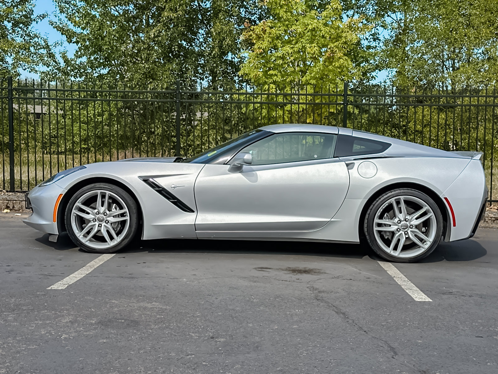 Used 2015 Chevrolet Corvette Stingray Coupe w/ 2LT Preferred Equipment Group RWD image 6