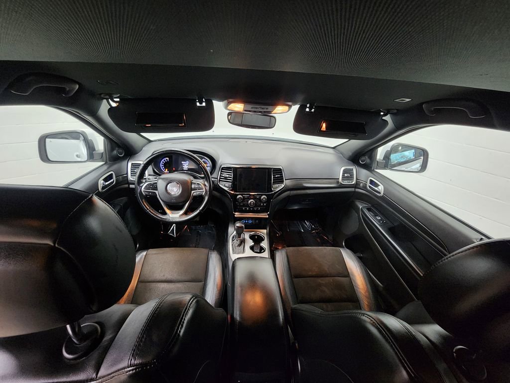 Used 2019 Jeep Grand Cherokee Altitude image 26