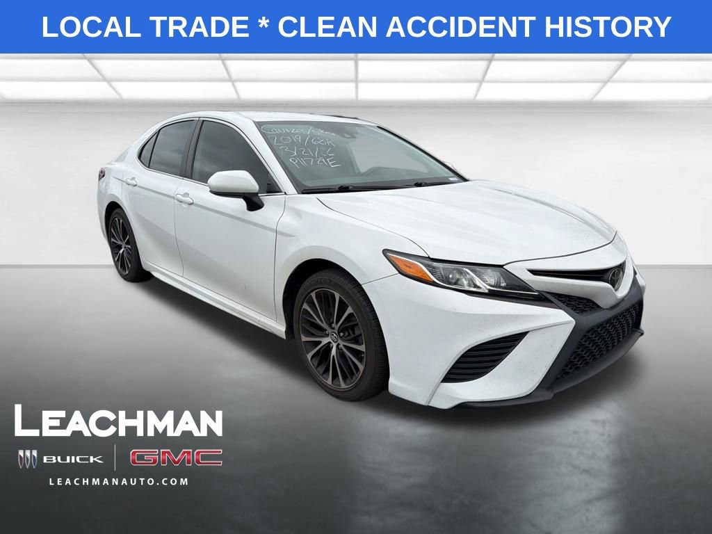 Used 2019 Toyota Camry SE