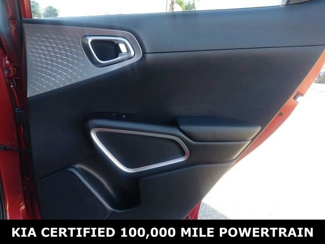 Certified 2023 Kia Soul LX FWD image 25