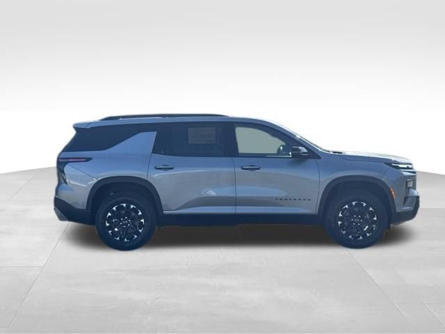 New 2027 Chevrolet Traverse Z71 w/ Enhanced Driving Package AWD/4WD image 8
