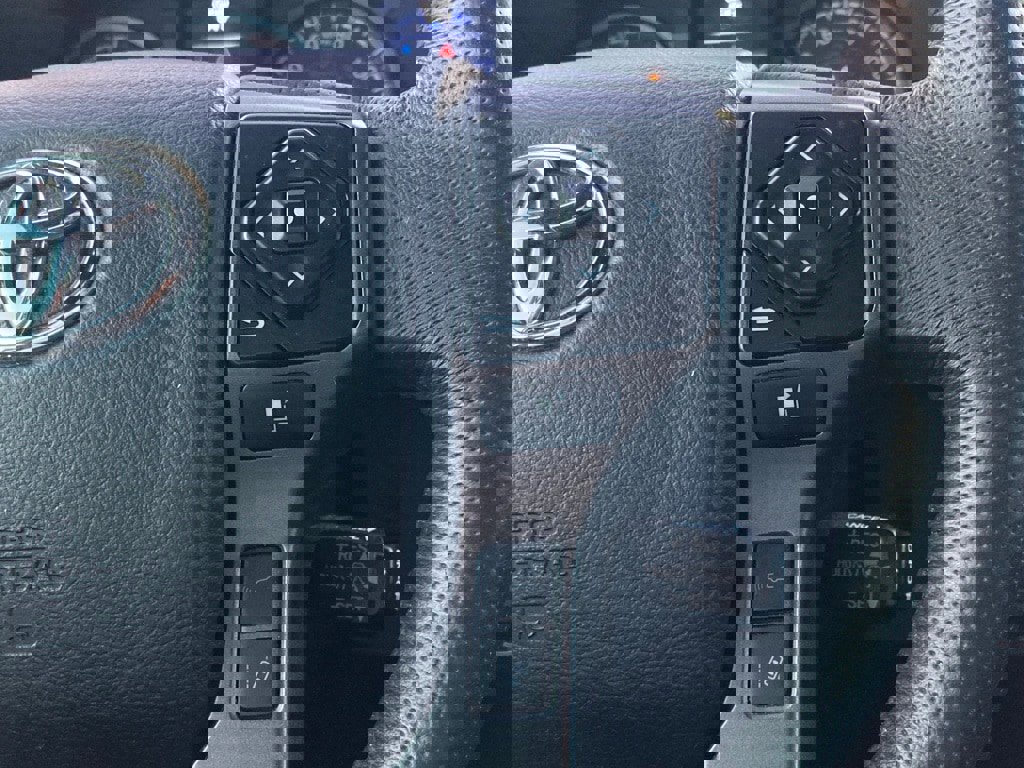 Certified 2023 Toyota Tacoma TRD Off-Road w/ Technology Package image 16