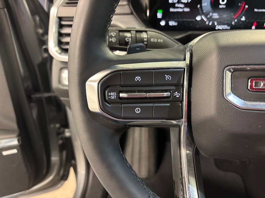 Certified 2025 GMC Acadia Elevation image 34