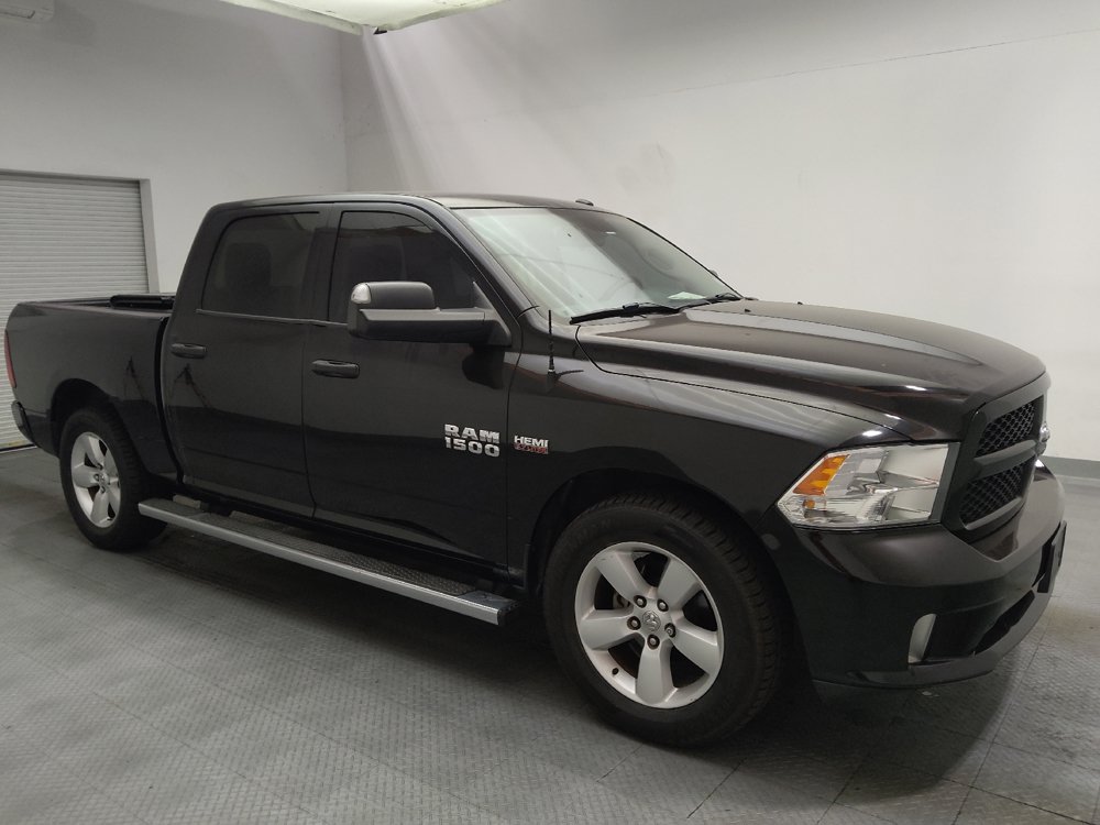 Used 2016 RAM 1500 Express RWD image 11