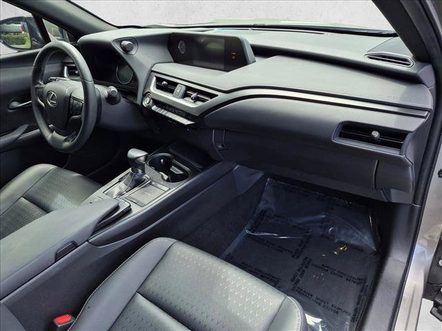 Used 2019 Lexus UX 200 w/ Accessory Package FWD image 23