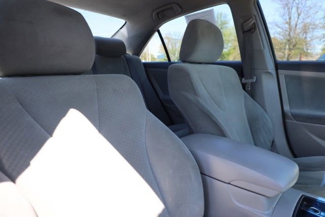 Used 2009 Toyota Camry LE image 34