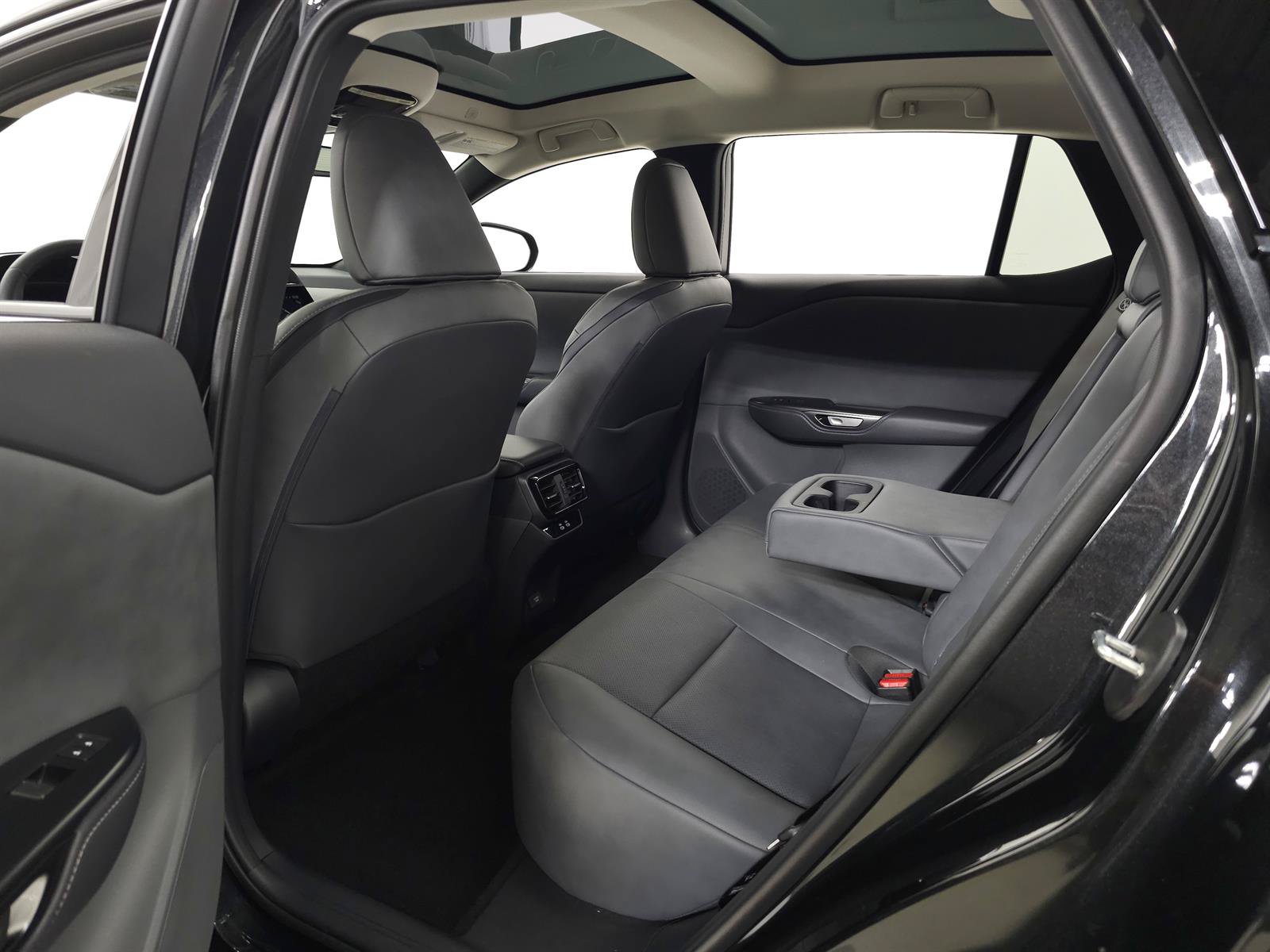 Used 2025 Lexus RZ 300e w/ Accessory Package (2T) FWD image 30