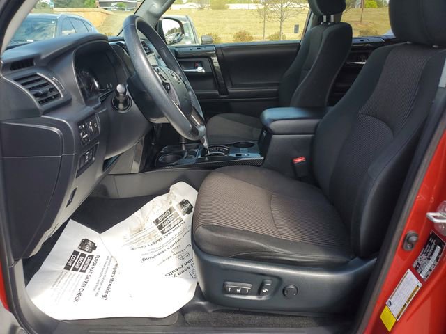 Used 2022 Toyota 4Runner TRD Off-Road AWD/4WD image 16