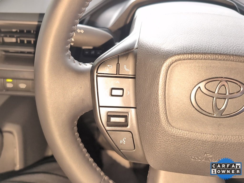 Used 2025 Toyota Prius LE image 16