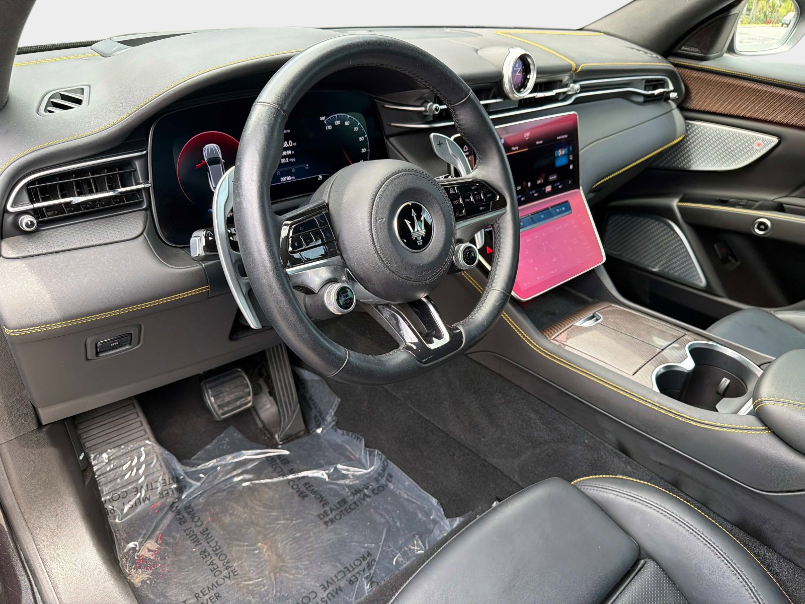 Used 2023 Maserati Grecale Modena image 39