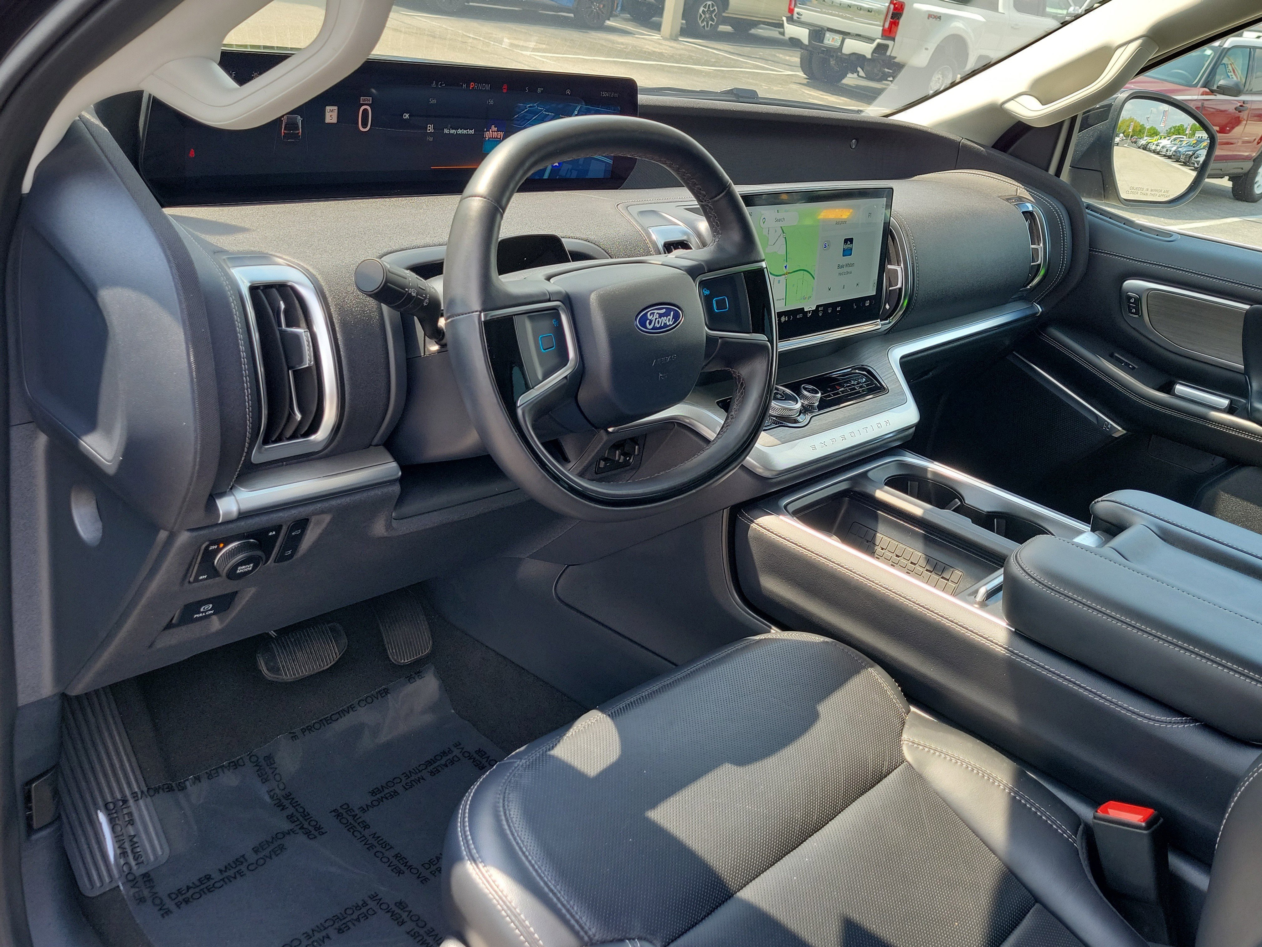 Certified 2025 Ford Expedition Platinum AWD/4WD image 22