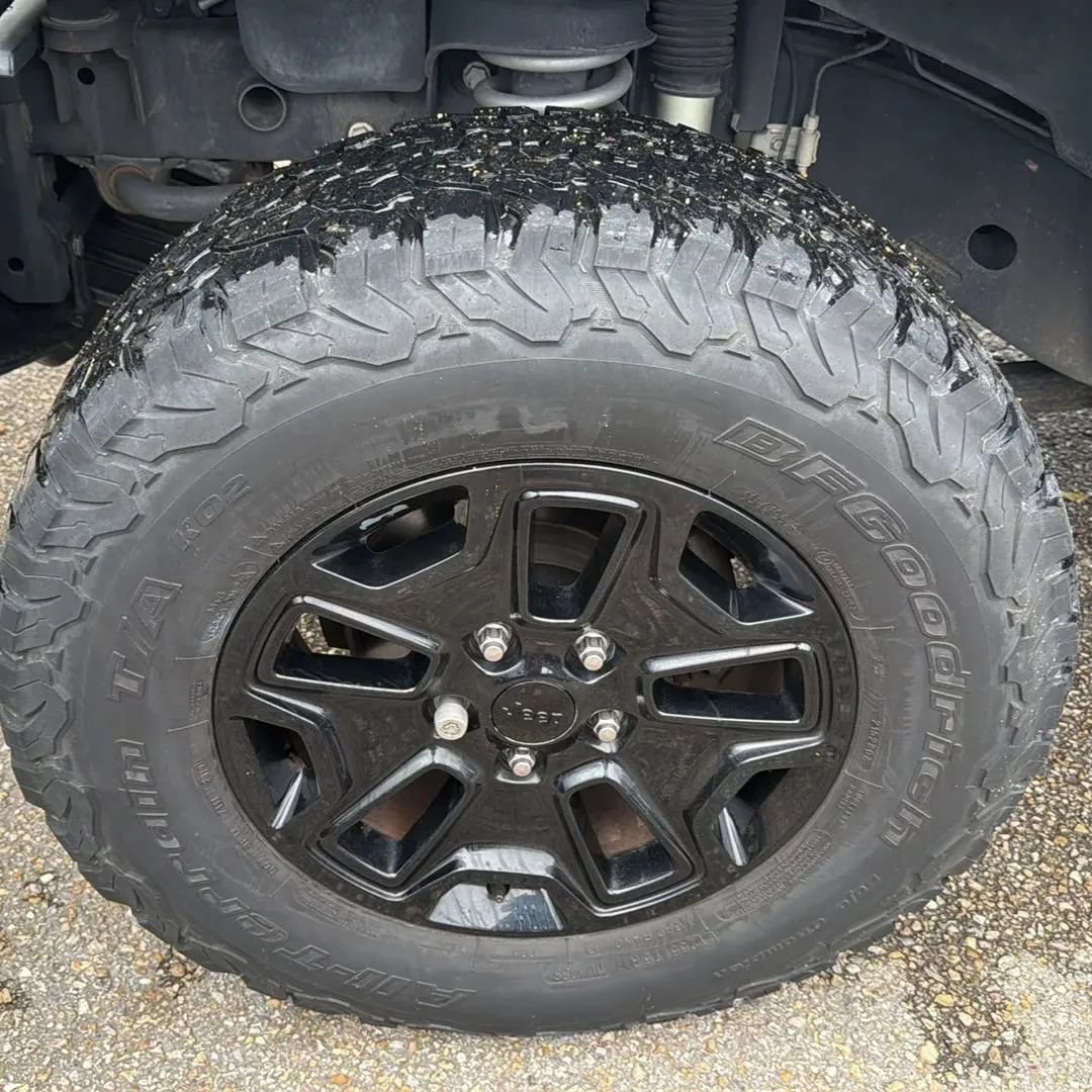 Used 2015 Jeep Wrangler Unlimited Sport AWD/4WD image 14