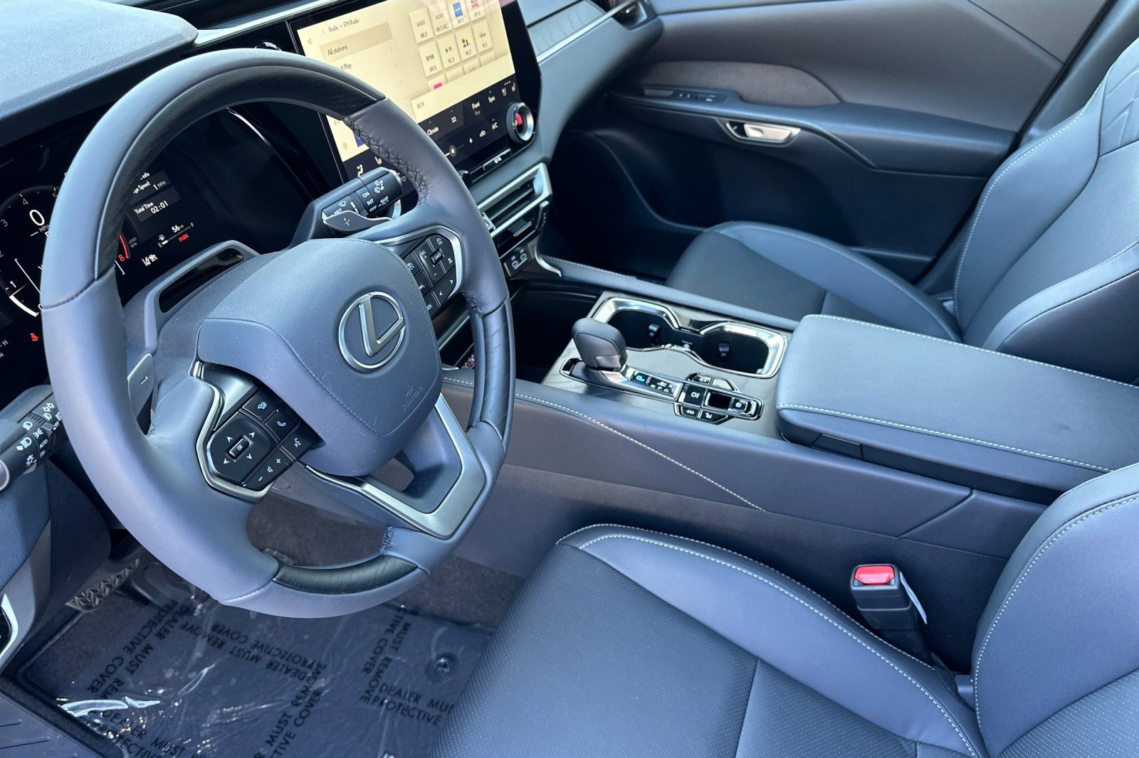 New 2026 Lexus RX 350 AWD image 4