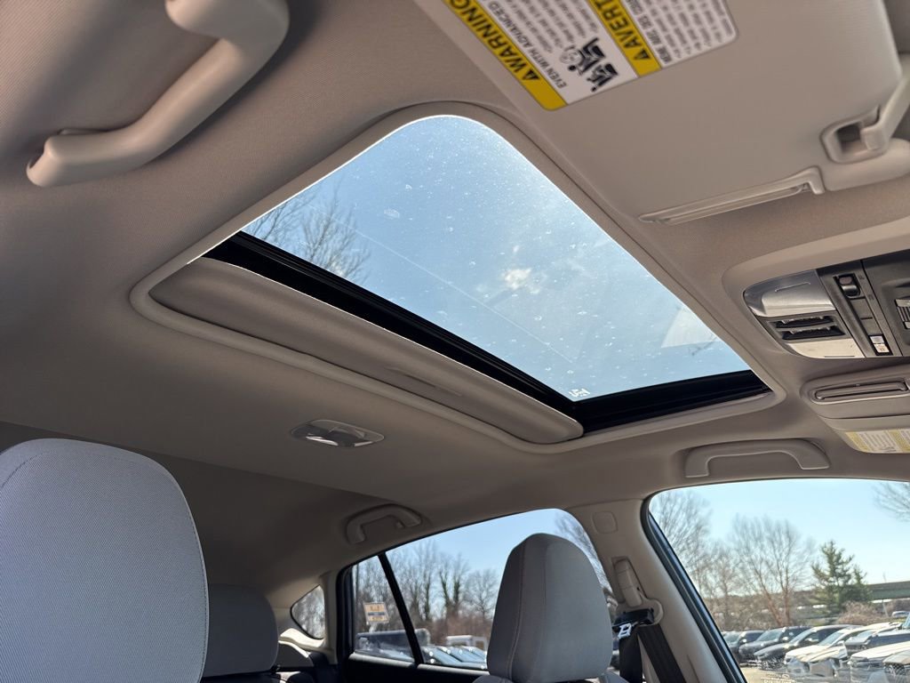 Used 2021 Subaru Crosstrek 2.0i Premium w/ Moonroof Package image 30