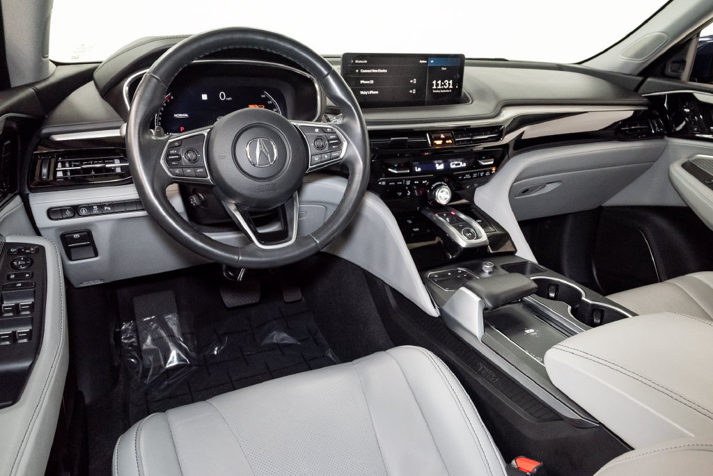 Certified 2024 Acura MDX w/ Technology Package AWD/4WD image 7