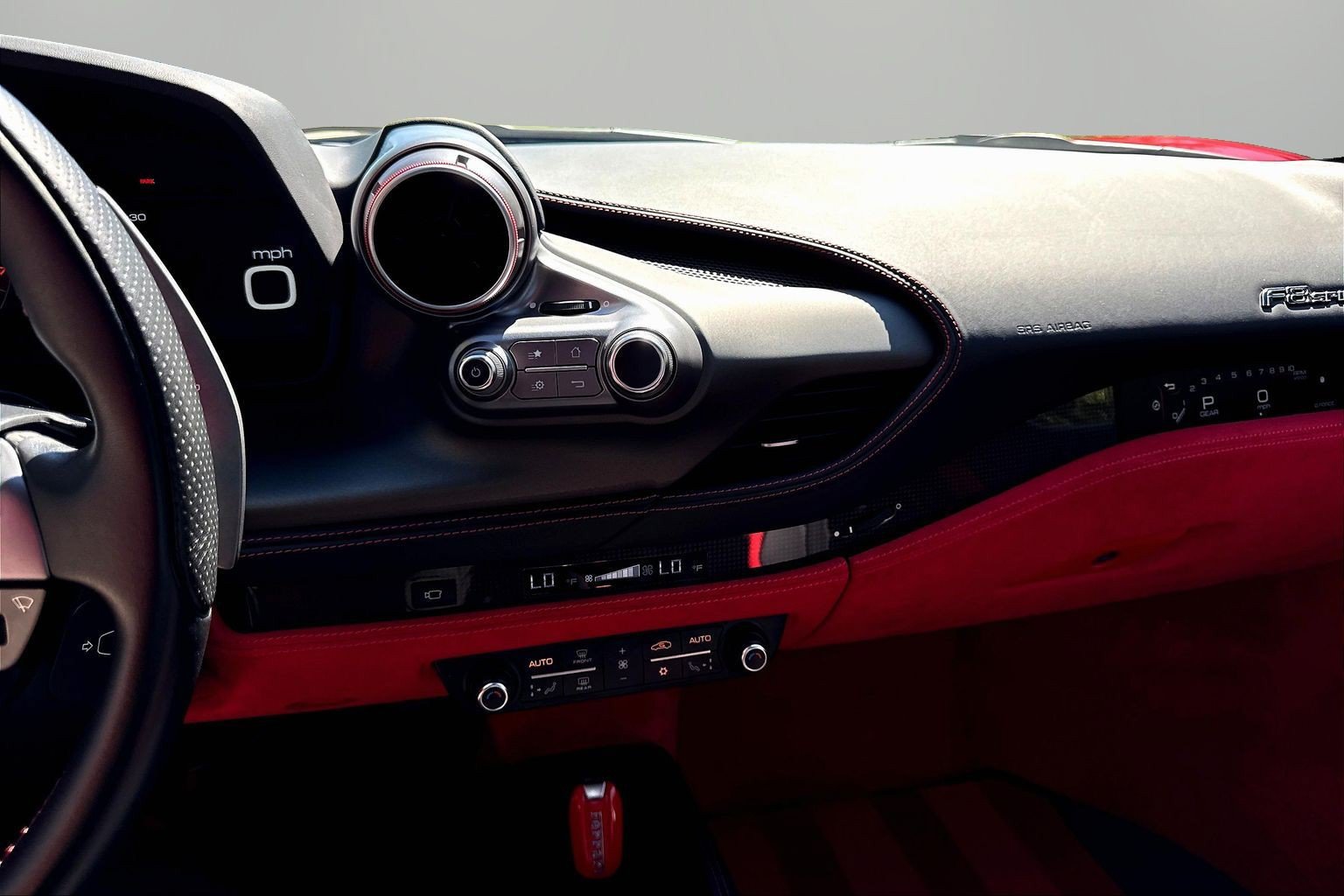 Used 2023 Ferrari F8 Spider RWD image 10