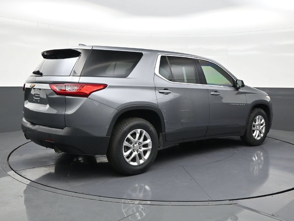 Used 2019 Chevrolet Traverse LS FWD image 5