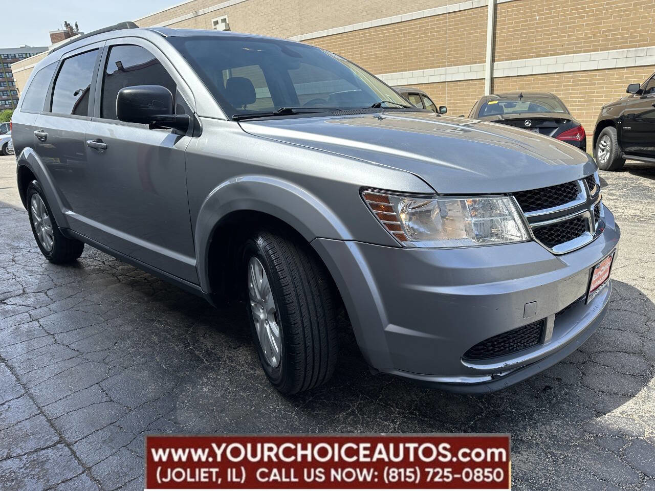 Used 2020 Dodge Journey SE image 9