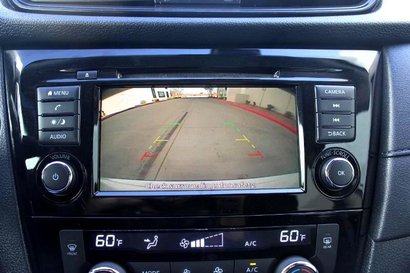 Used 2020 Nissan Rogue SV image 30