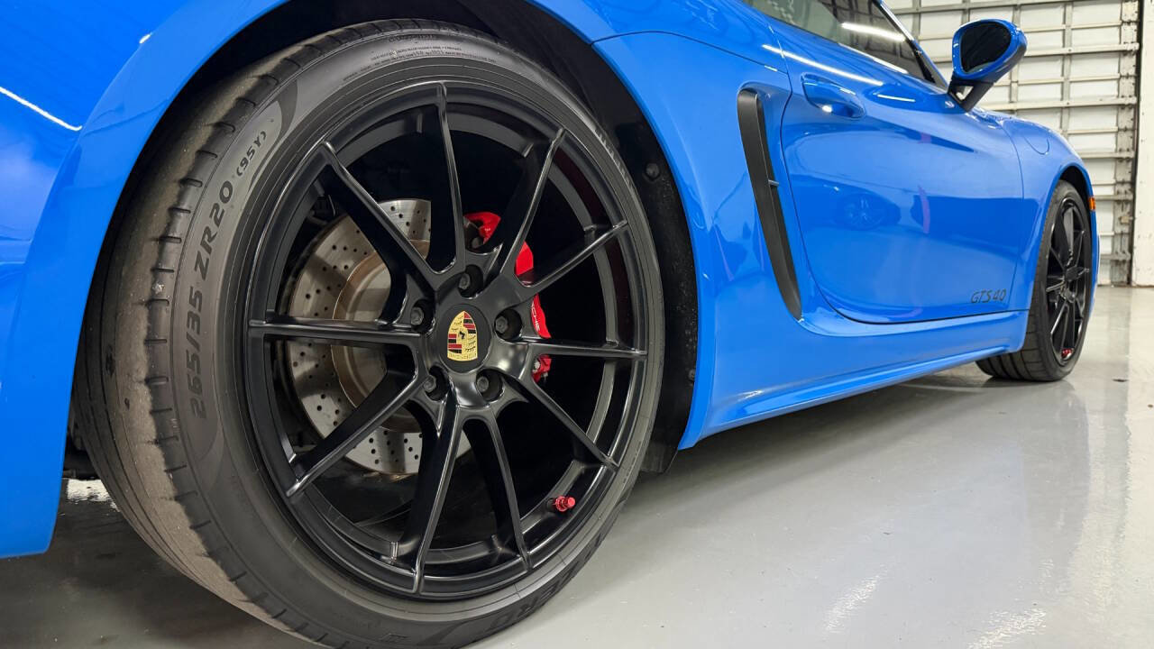 Used 2022 Porsche 718 Cayman GTS RWD image 10