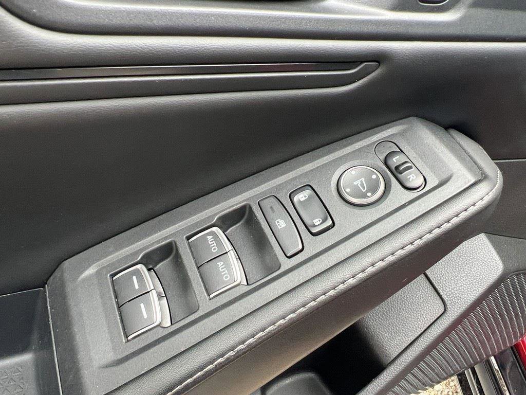 Used 2023 Honda Accord Sport image 39