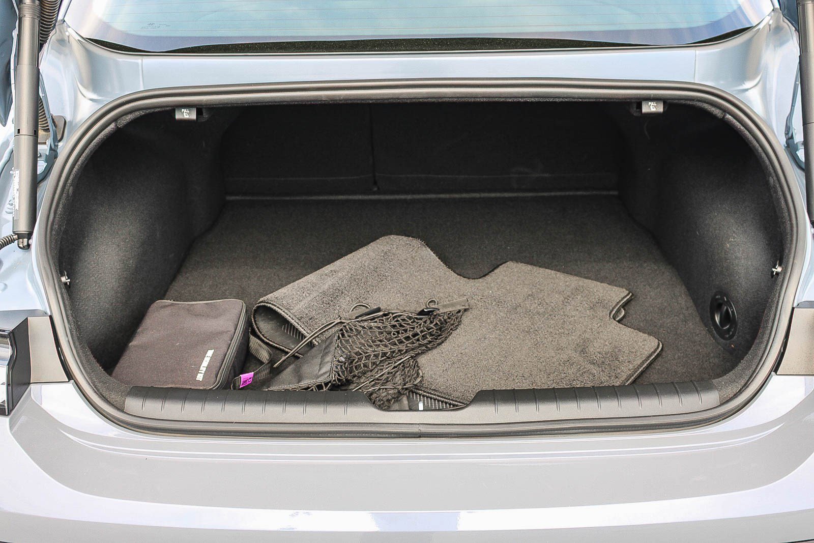 Used 2025 Hyundai Ioniq 6 Limited image 26