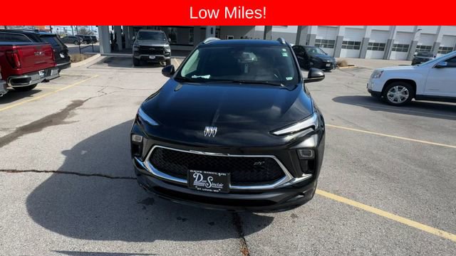 Used 2026 Buick Encore GX Sport Touring w/ Comfort Package image 3