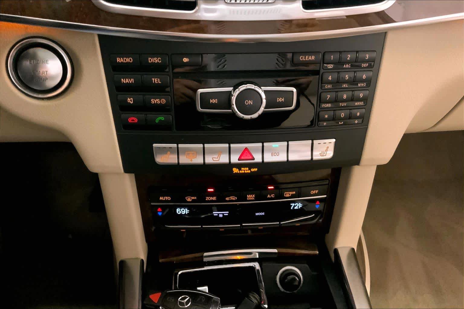 Used 2014 Mercedes-Benz E 350 Sedan image 33