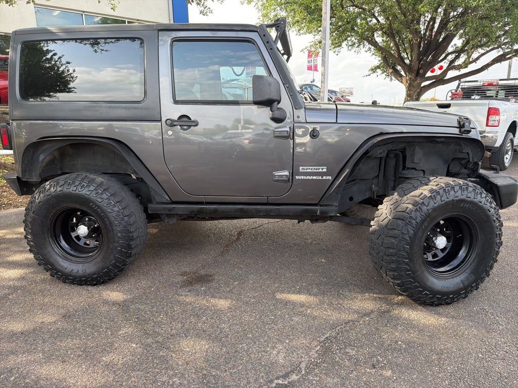 Used 2014 Jeep Wrangler Sport image 2