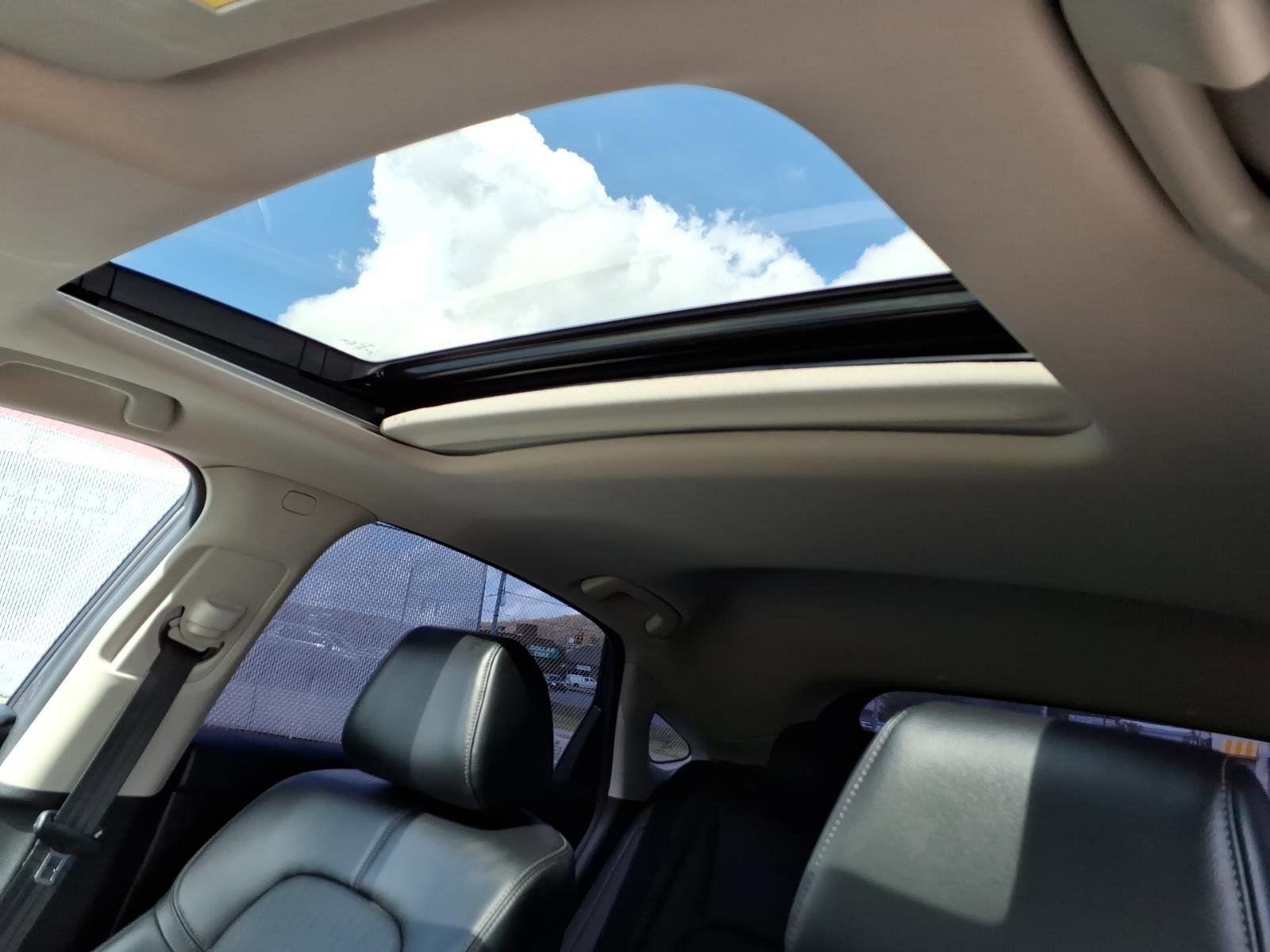 Used 2022 Honda Civic EX-L image 14