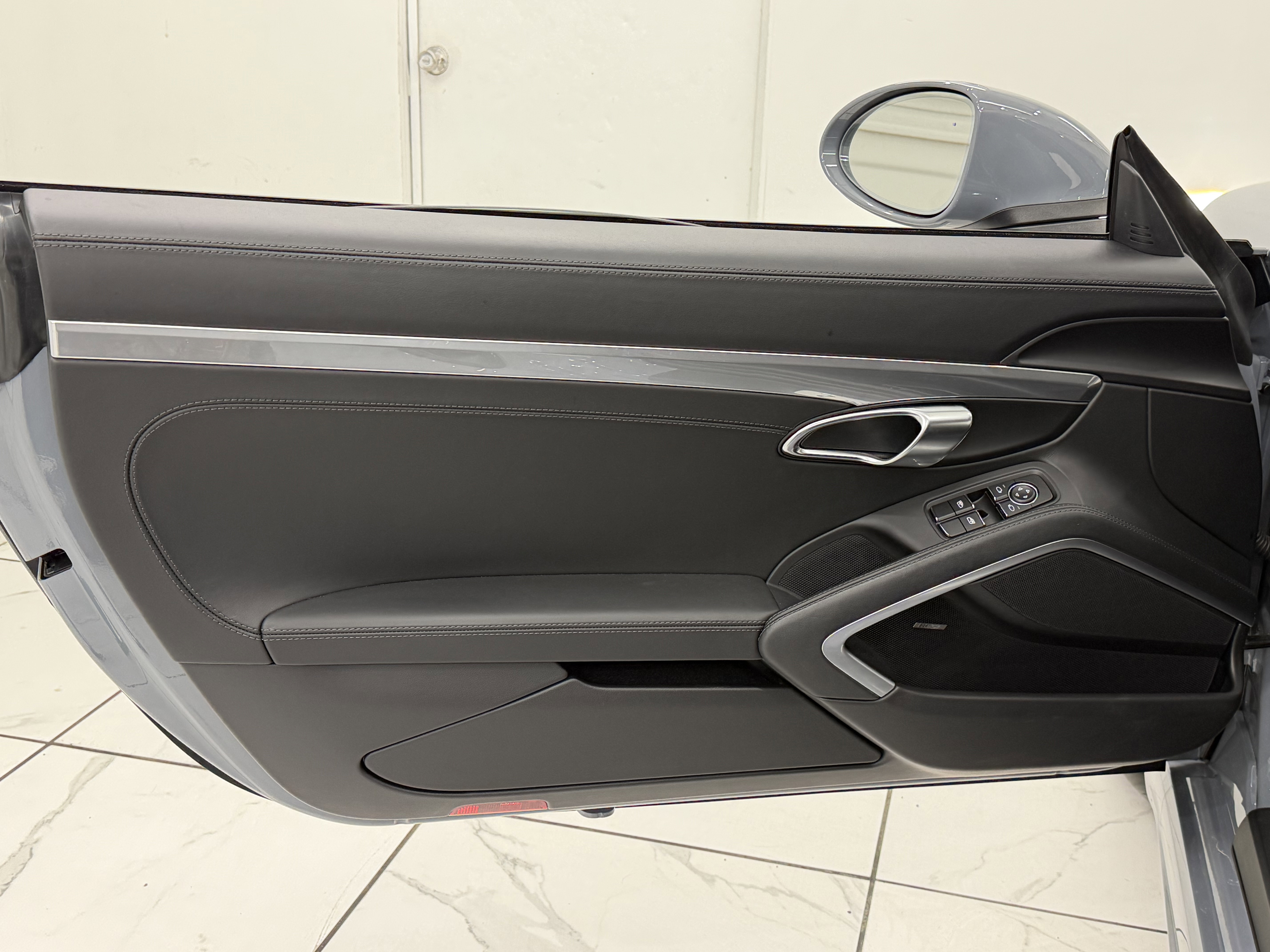 Certified 2025 Porsche 718 Cayman S image 22