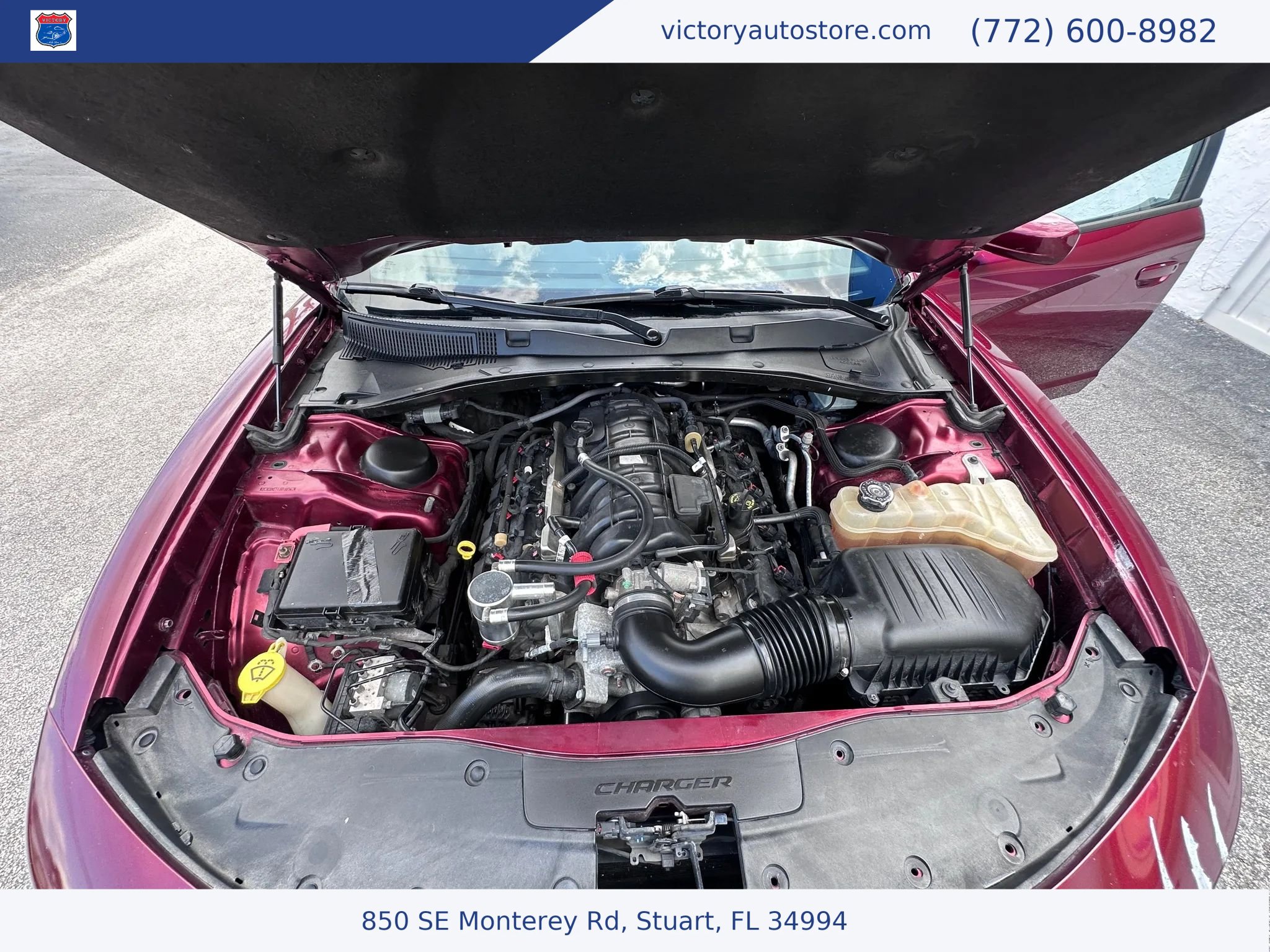 Used 2018 Dodge Charger R/T w/ Navigation & Travel Group image 36