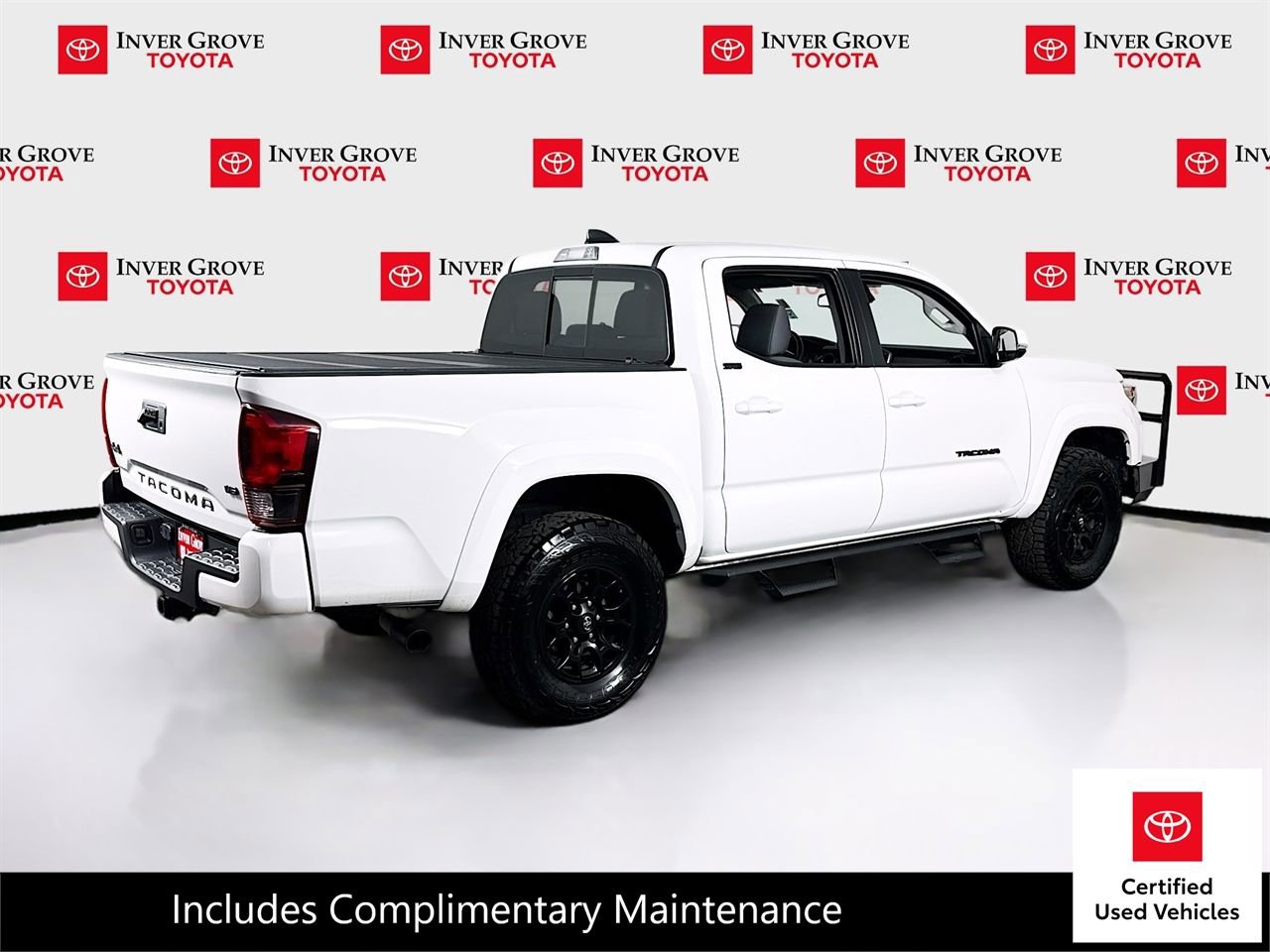 Certified 2022 Toyota Tacoma SR5 w/ Technology Package image 5
