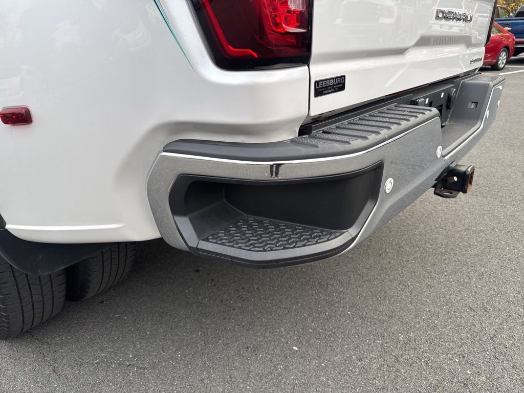 Used 2023 GMC Sierra 3500 Denali image 73