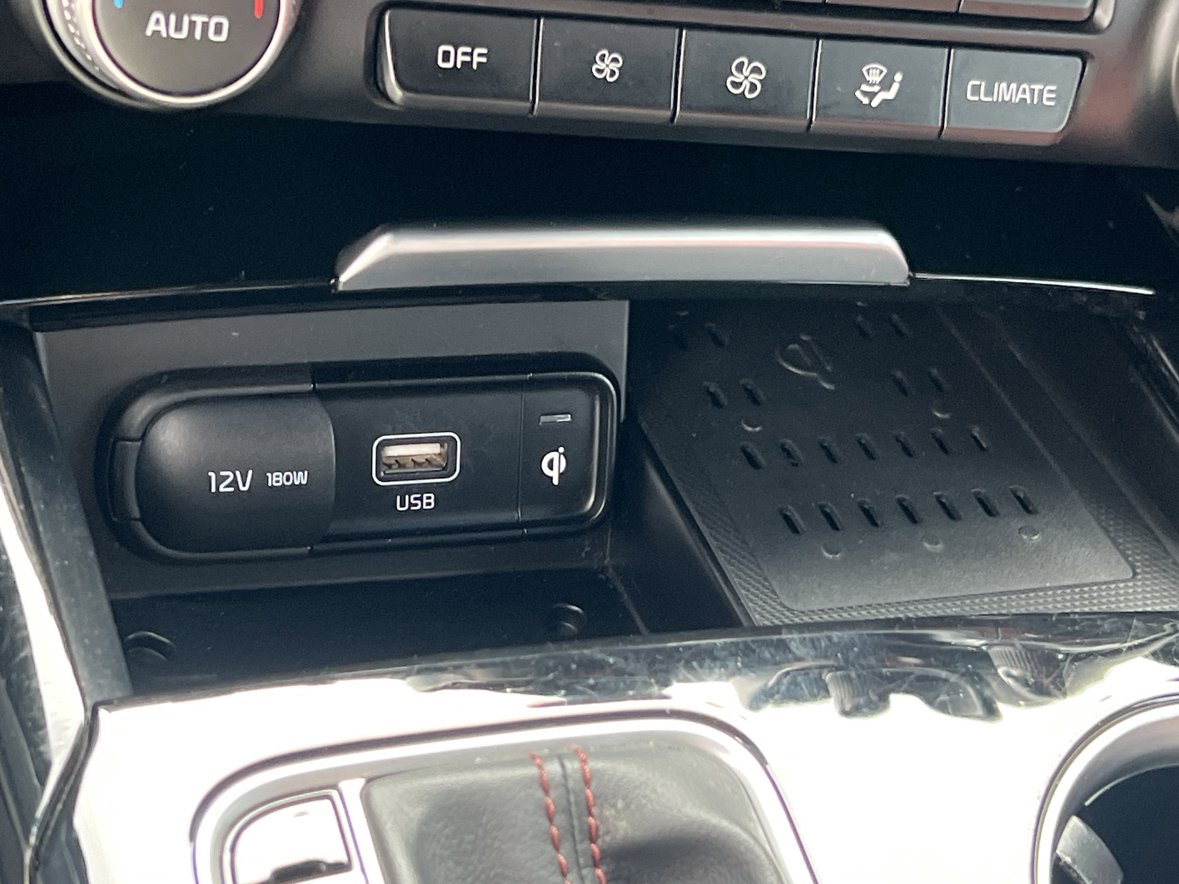 Used 2022 Kia Stinger GT-Line w/ Sun & Sound Package RWD image 34