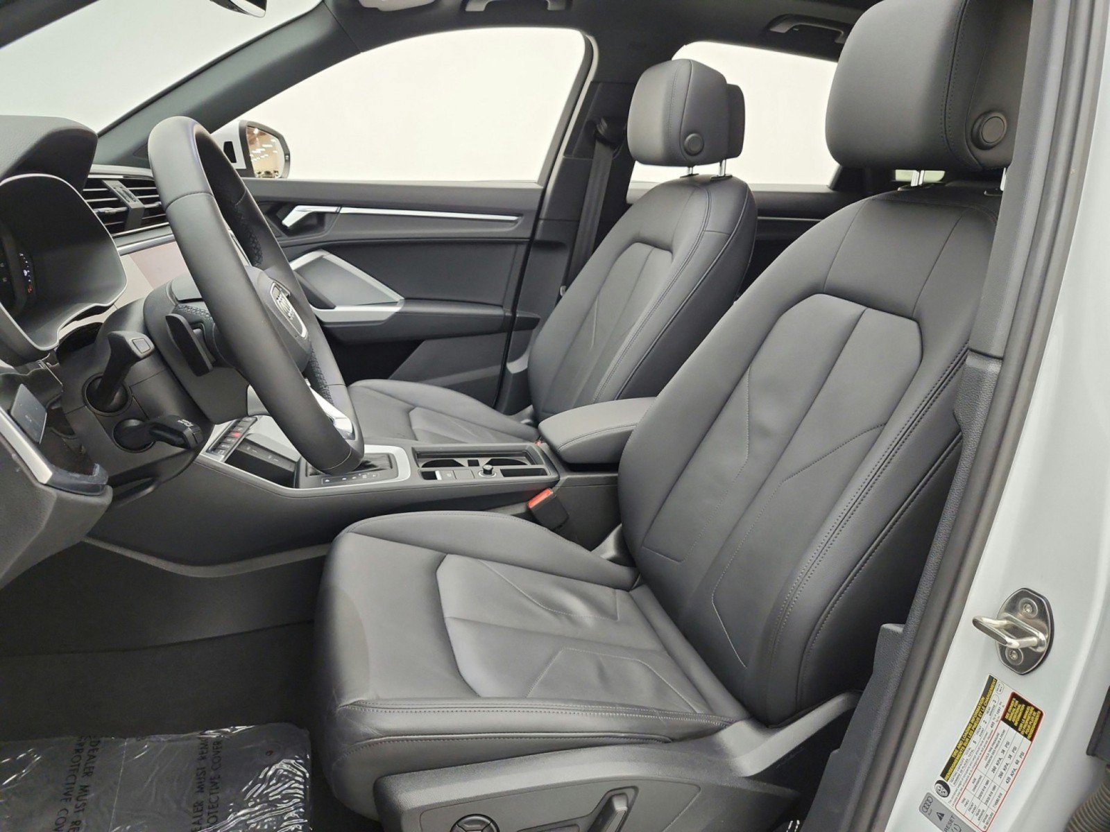 Used 2022 Audi Q3 2.0T Premium AWD/4WD image 13