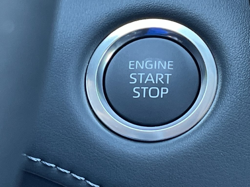 New 2026 Toyota Highlander Platinum AWD/4WD image 25