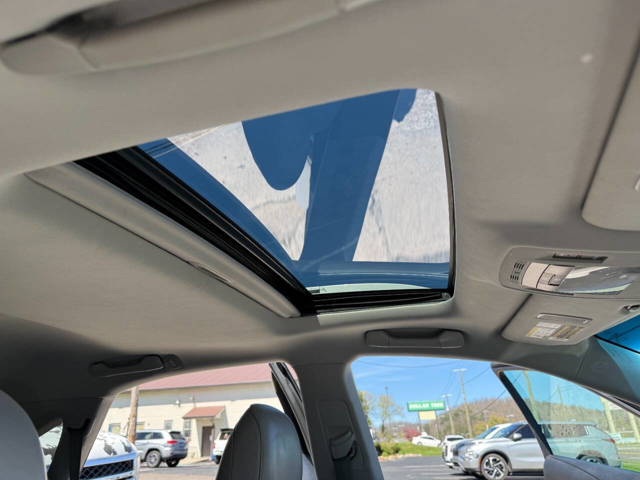 Used 2013 Lexus RX 350 FWD w/ Navigation Pkg image 14