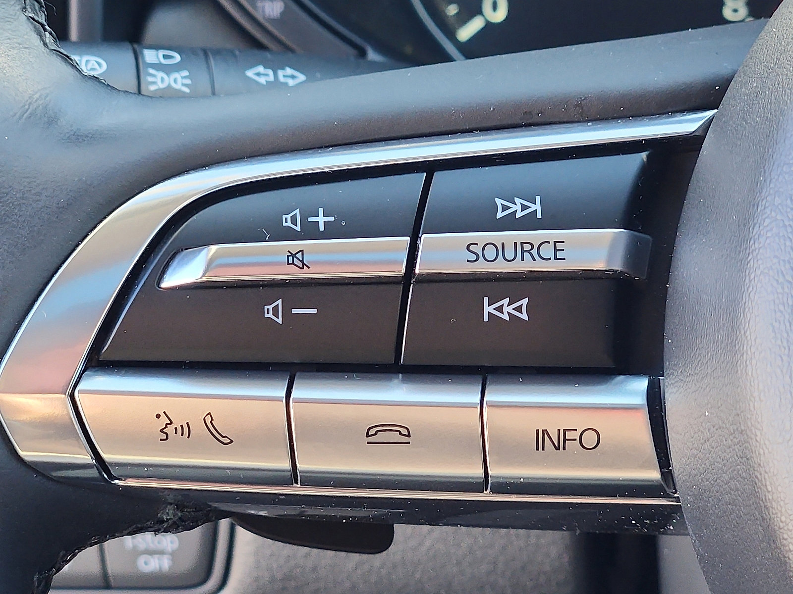 Used 2024 MAZDA CX-50 2.5 Turbo w/ Cargo Package image 21