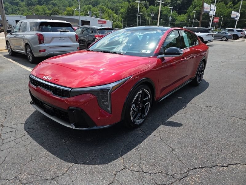 Used 2026 Kia K4 GT-Line w/ GT-Line Premium Package FWD image 3