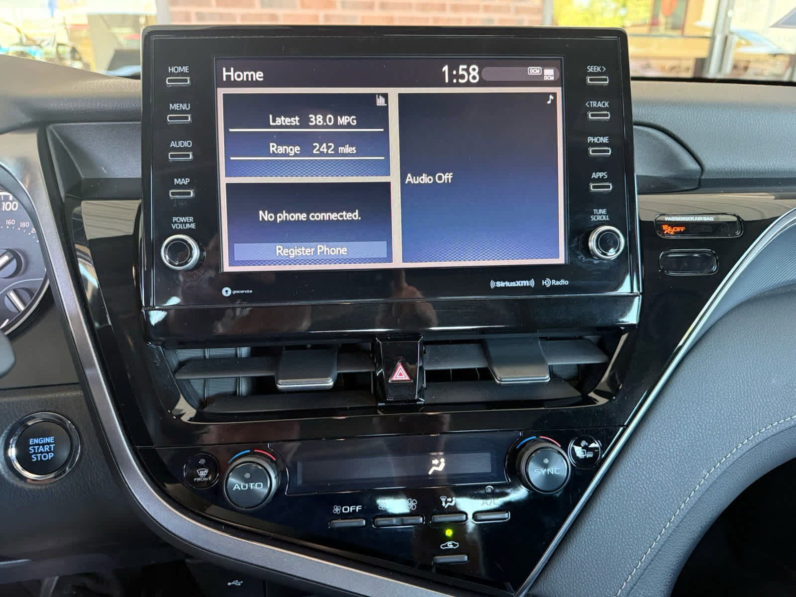 Used 2023 Toyota Camry SE w/ Audio Upgrade Package image 16