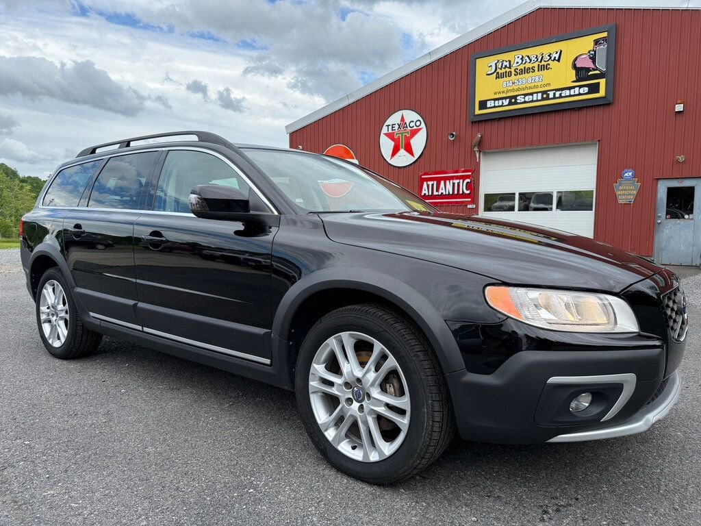 Used 2016 Volvo XC70 T5 Premier w/ Proximity Package image 1