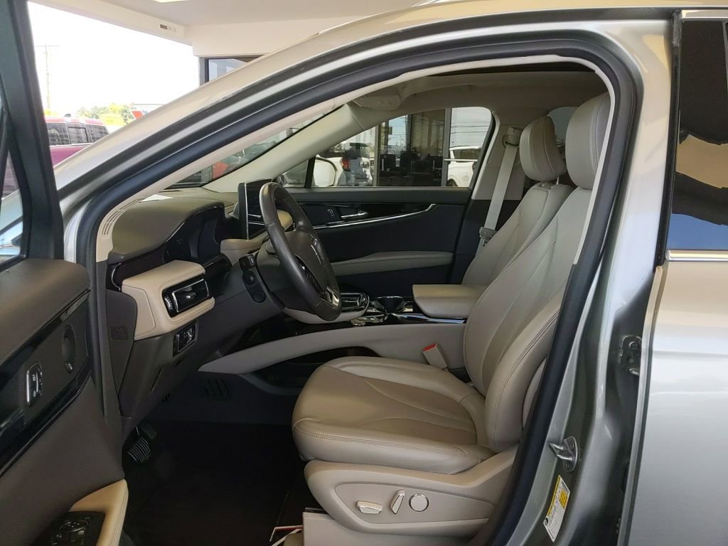 Used 2023 Lincoln Nautilus Reserve w/ Equipment Group 201A AWD/4WD image 11