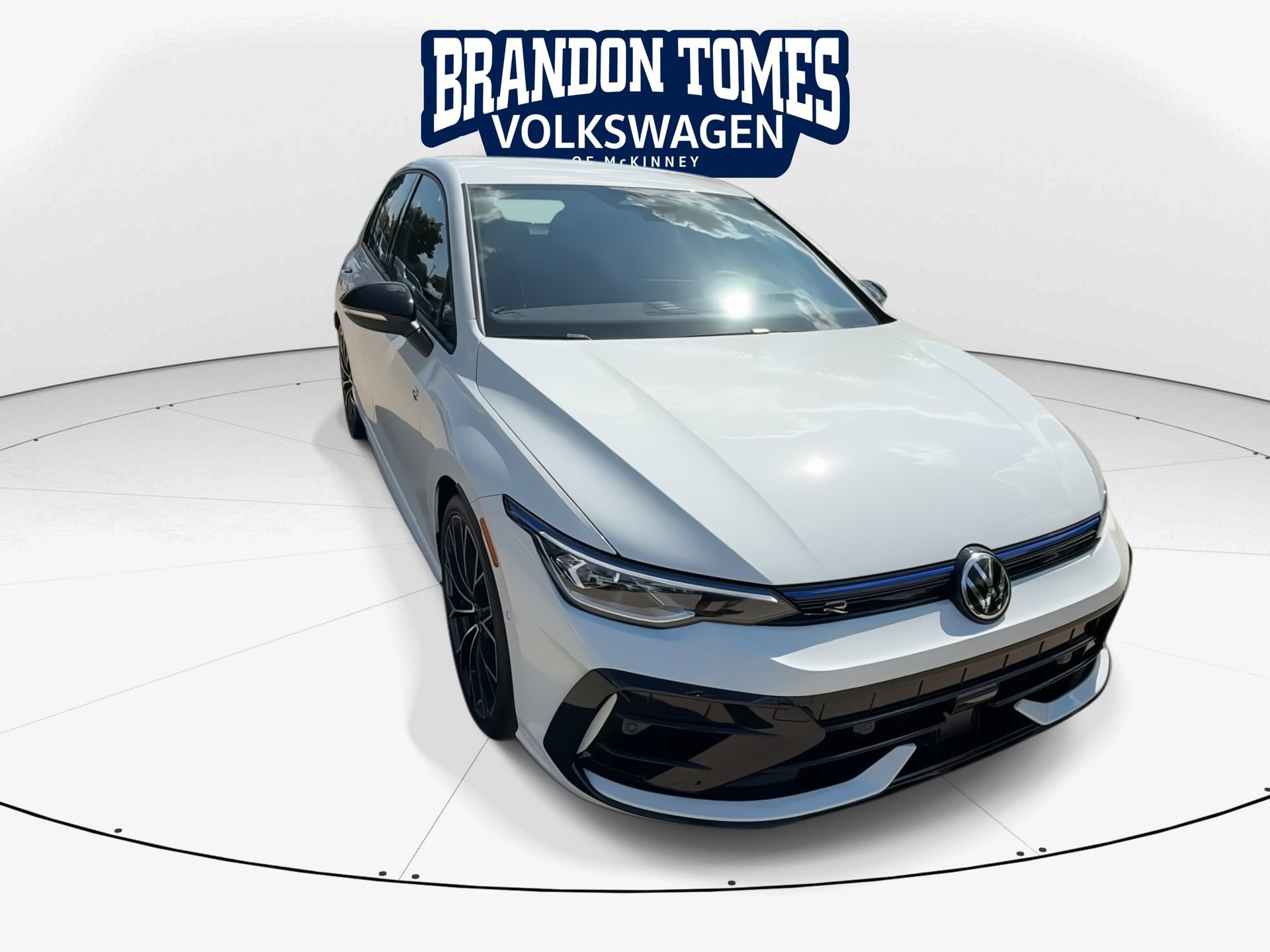 New 2026 Volkswagen Golf w/ Euro Style Package AWD/4WD image 2