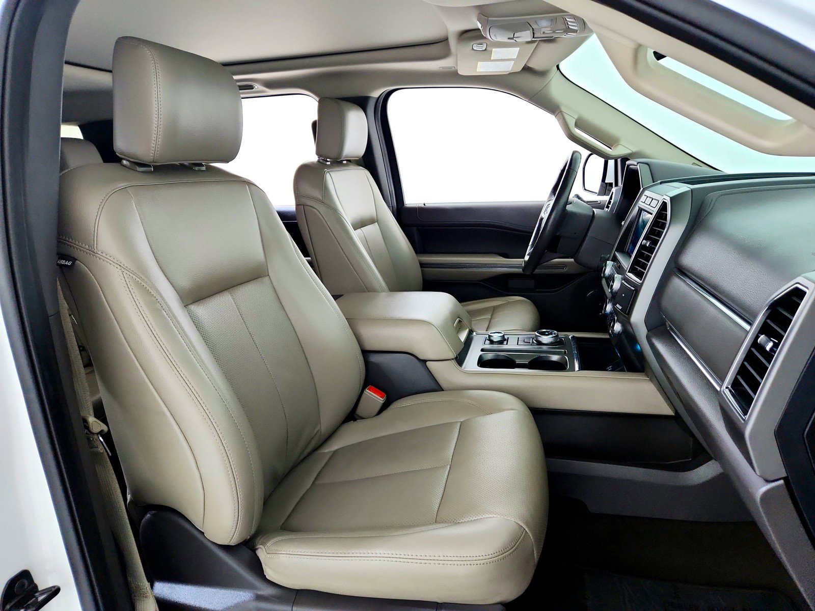 Used 2020 Ford Expedition XLT w/ Equipment Group 202A image 22