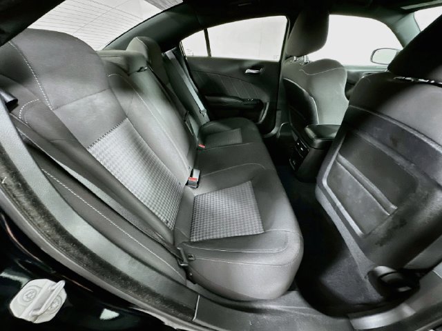 Used 2022 Dodge Charger GT w/ Blacktop Package AWD/4WD image 25