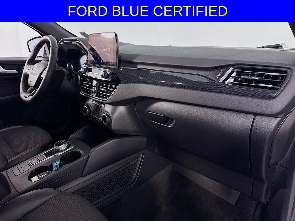 Certified 2023 Ford Escape ST-Line Select AWD/4WD image 30