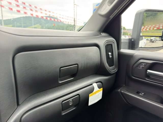 Used 2026 Chevrolet Silverado 2500 Custom w/ Custom Convenience Package AWD/4WD image 24