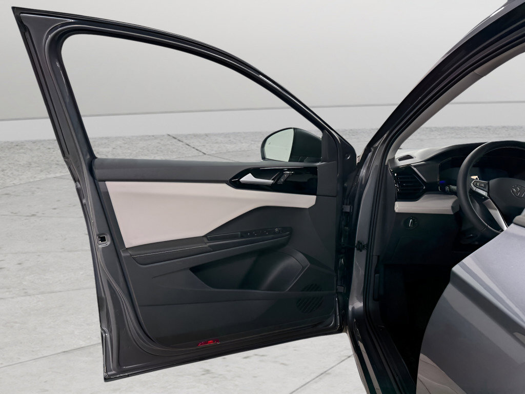 New 2026 Volkswagen Taos S image 19