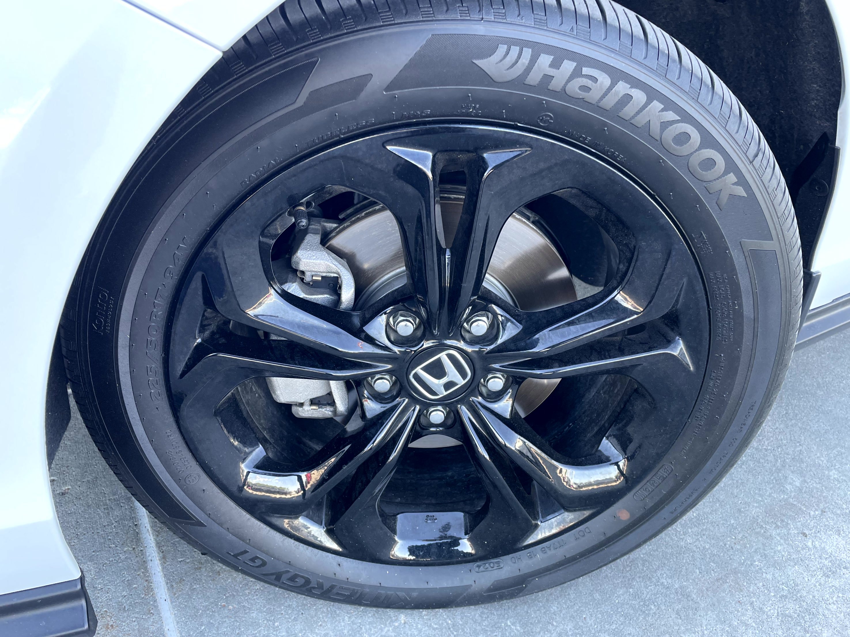 Certified 2025 Honda Accord SE image 6